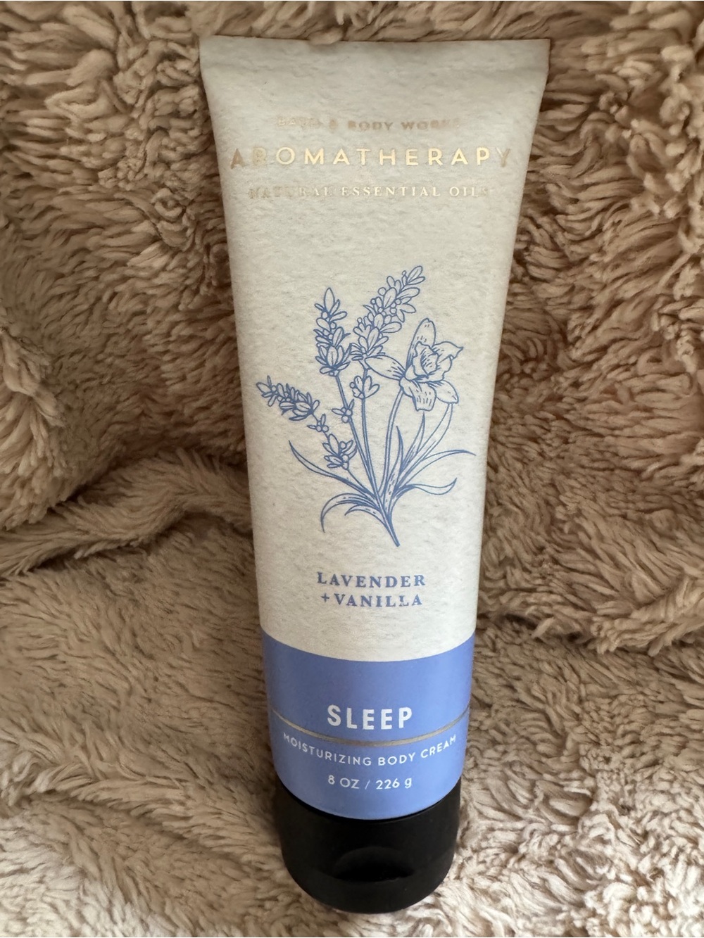 Bath & Body Works Lavender + Vanilla Sleep Body Cream — White & Blue